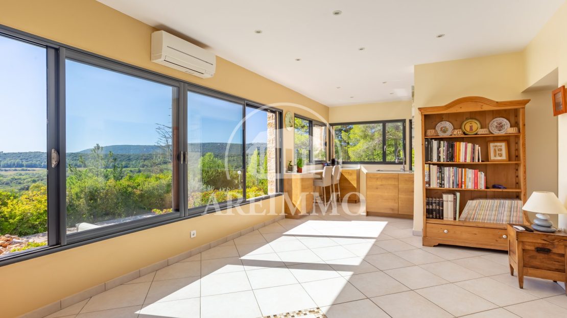 Maison 5 pièces 152 m² · à Murles · 152 m² · 679 000 €