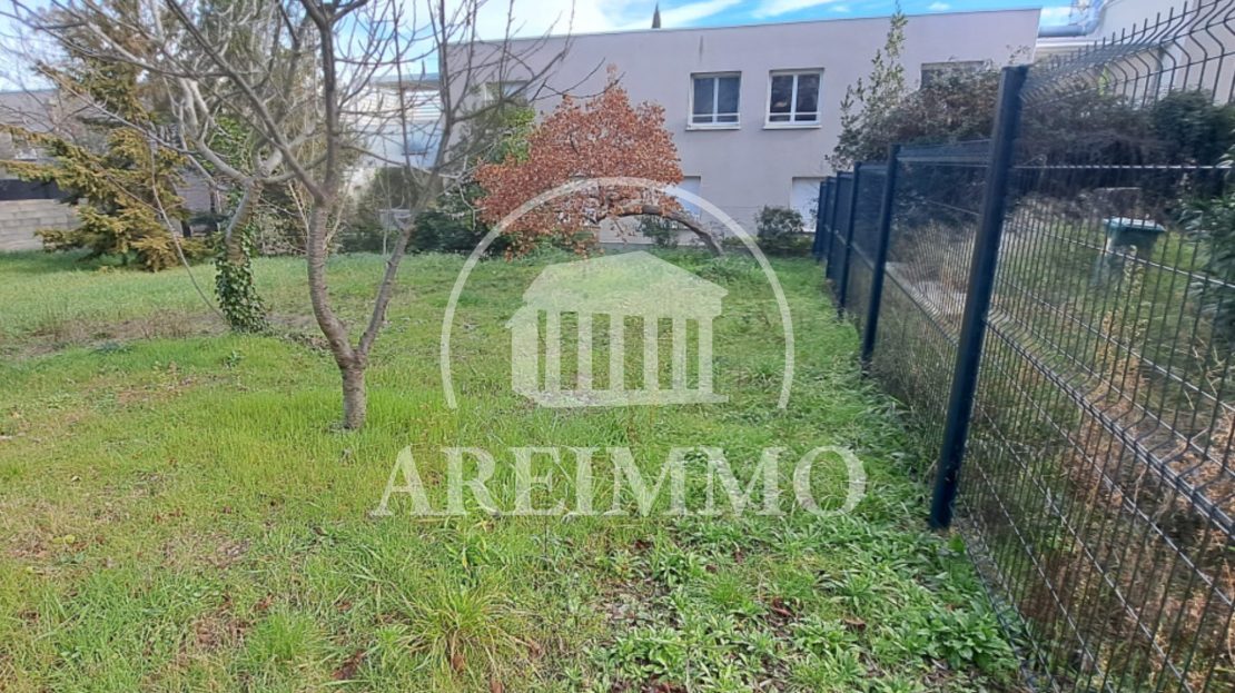 Terrain 635 m² · à Montpellier · 299 000 €