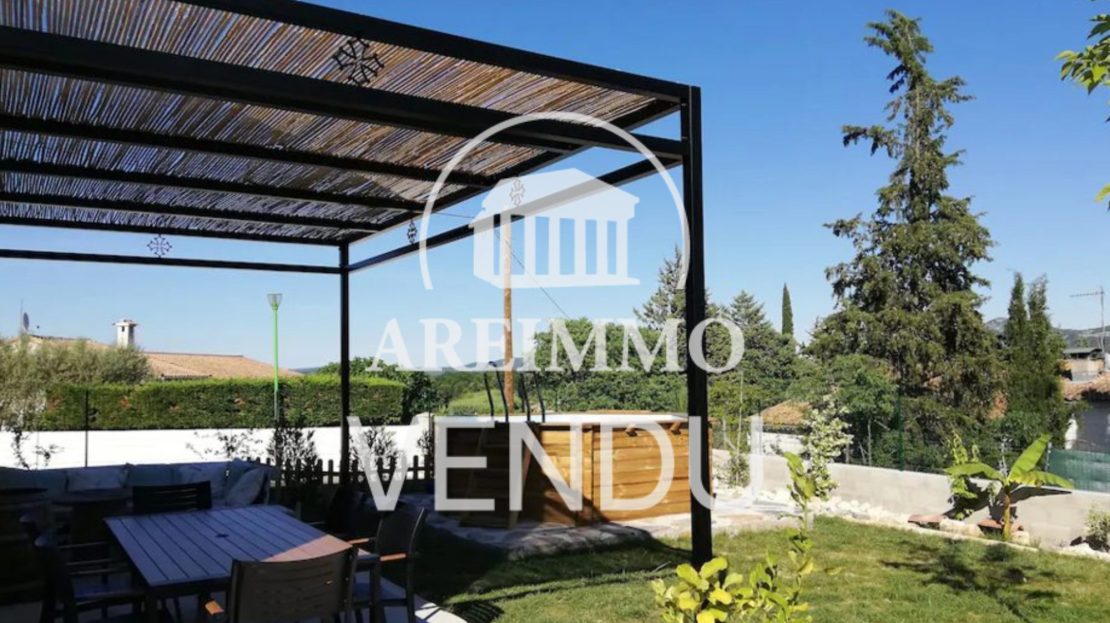 Maison 4 pièces 100 m² · à Saint-Martin-de-Londres · 100 m² · 394 400 €