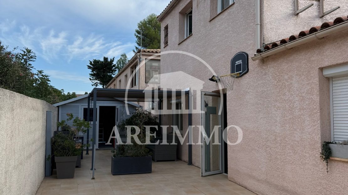 Immeuble 5 pièces 113 m² · à Saint-Gély-du-Fesc · 113 m² · 476 000 €
